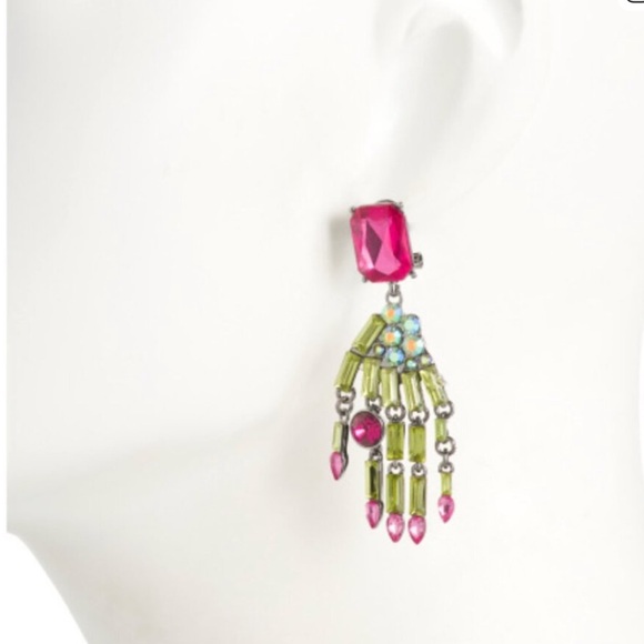 Betsey Johnson RICH WITCH DROP EARRINGS - GREEN - Picture 5 of 8